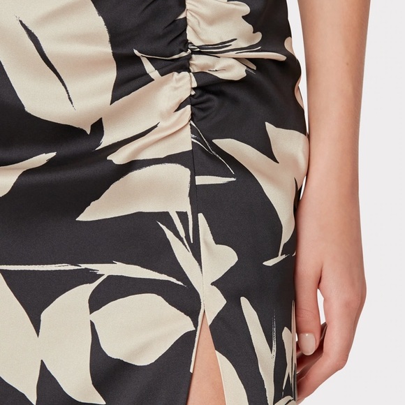 Milly Liliana Winter Floral Print Dress NWT size 8 - Picture 2 of 4